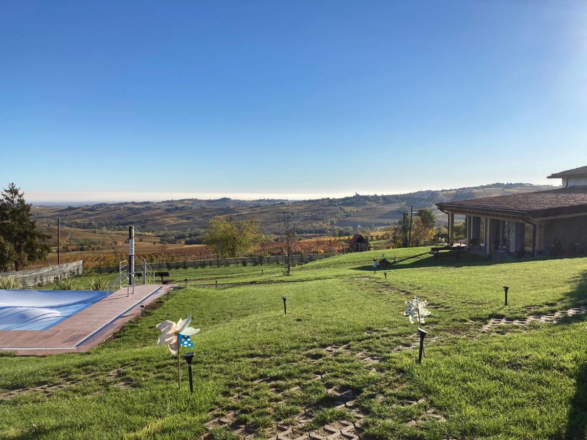 Casa Vacanza Con Piscina,Area Giochi Bambini. Santa Maria della Versa Luaran gambar